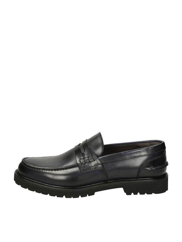MYCLOO Moccasins and Slip ons