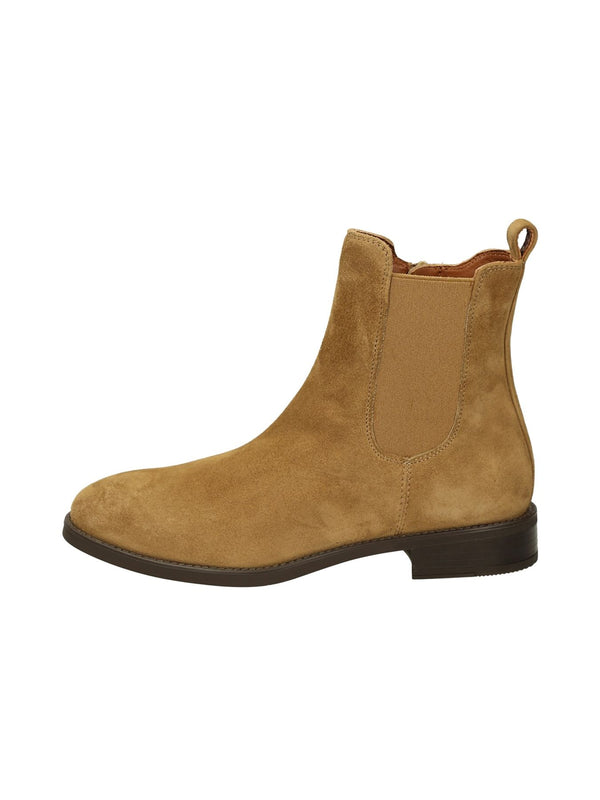 UNISA Boots and Ankle Boots