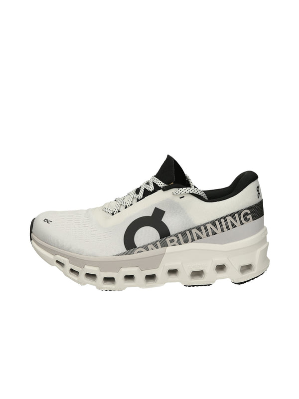 ON CLOUDMONSTER 2