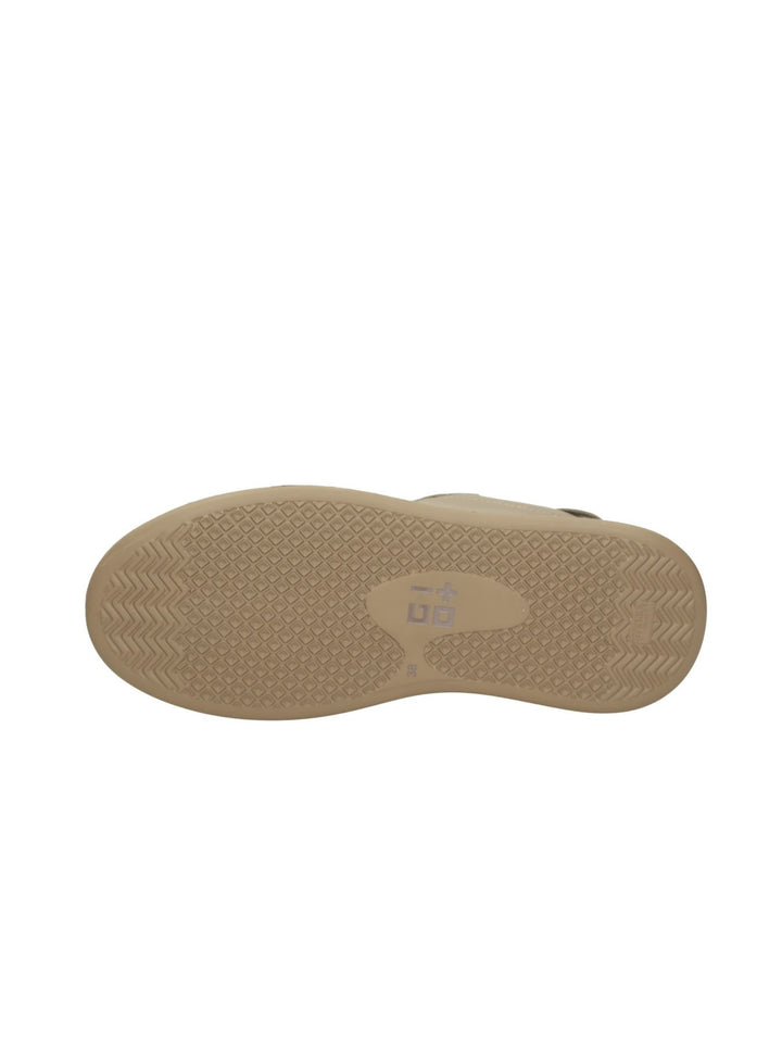 GIO + PIA246A - Lalilina 