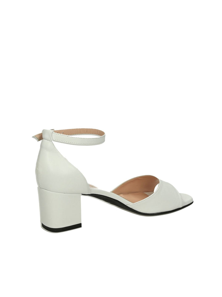 Lalilina 21573 - Lalilina 