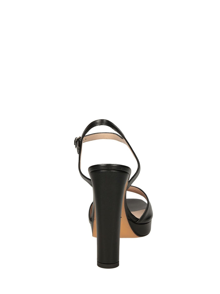 Lalilina 228 - Lalilina 