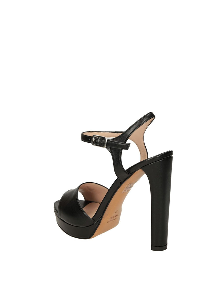 Lalilina 228 - Lalilina 