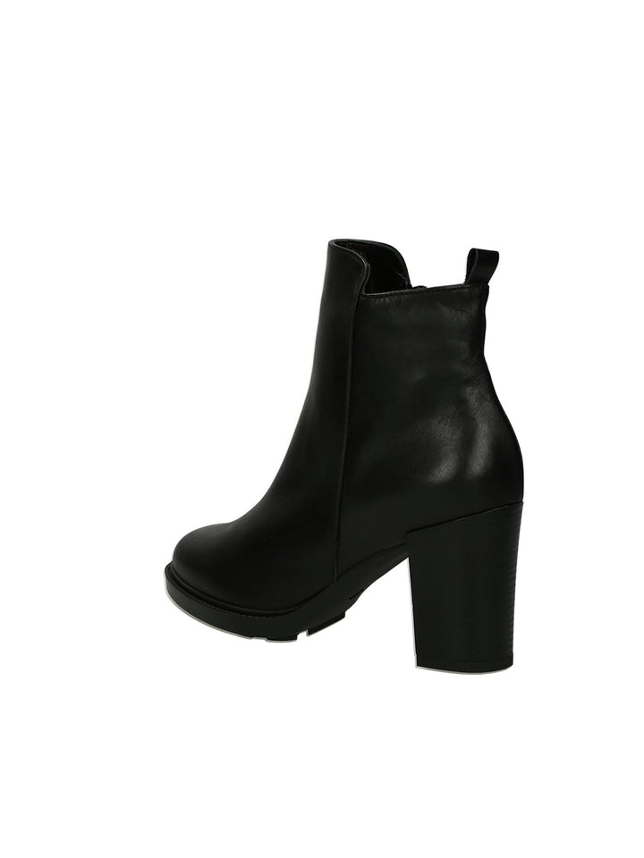 Lalilina 22832 - Lalilina 