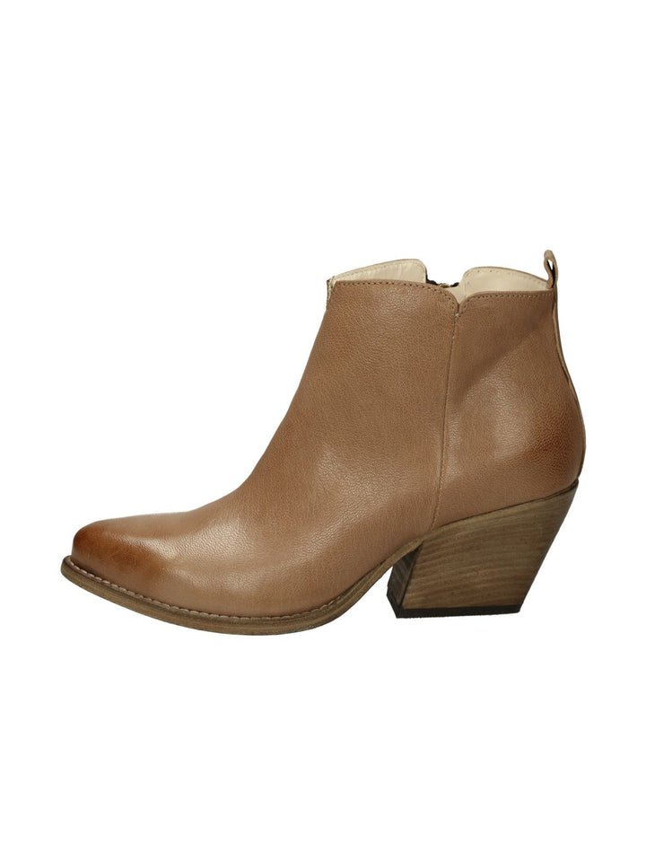 Lalilina 246 - Lalilina 