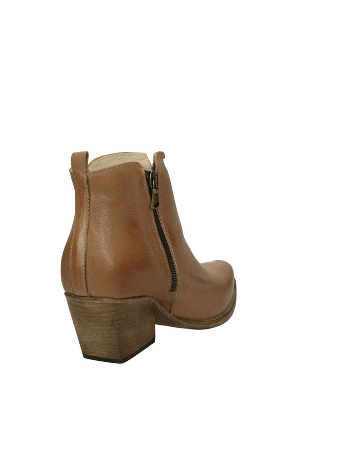 Lalilina 246 - Lalilina 