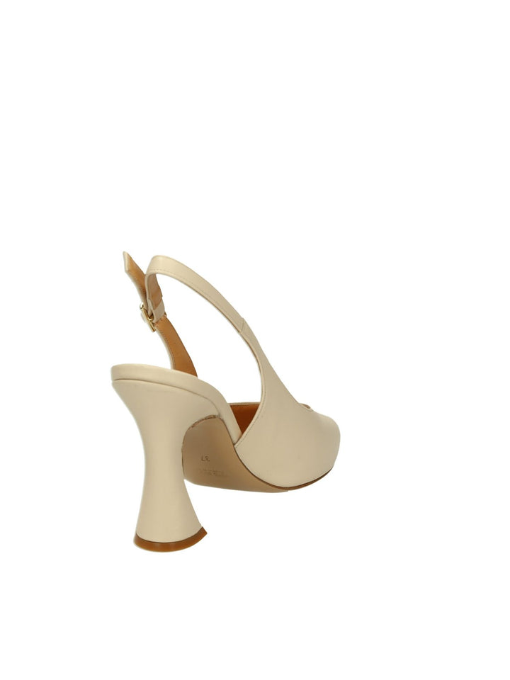 Lalilina 8842 - Lalilina 