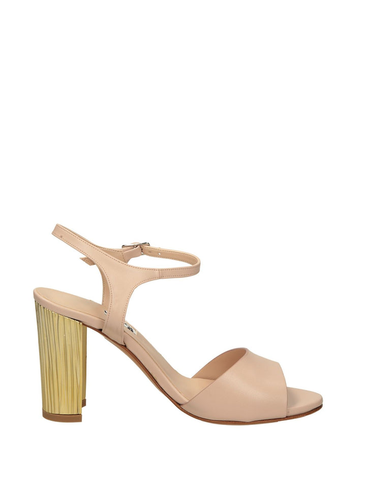 Lalilina 931 - Lalilina 