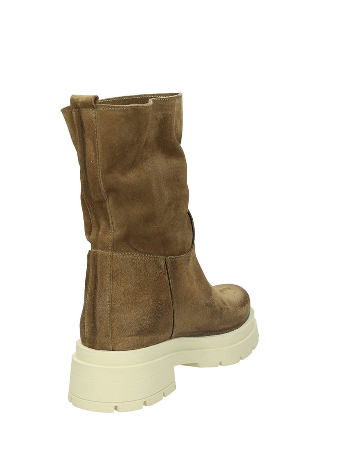 Lalilina B 1006 - Lalilina 