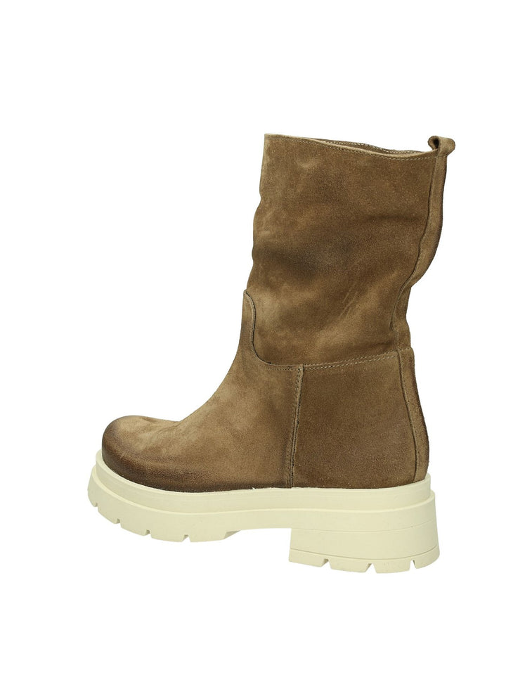 Lalilina B 1006 - Lalilina 