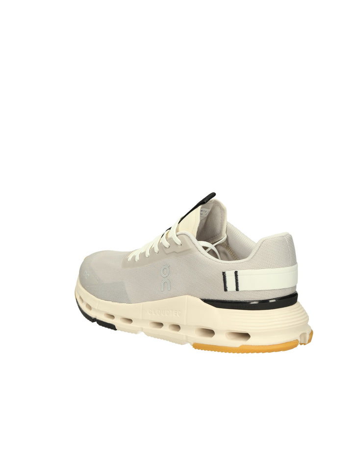 ON CLOUDNOVA FORM 2 - Lalilina 