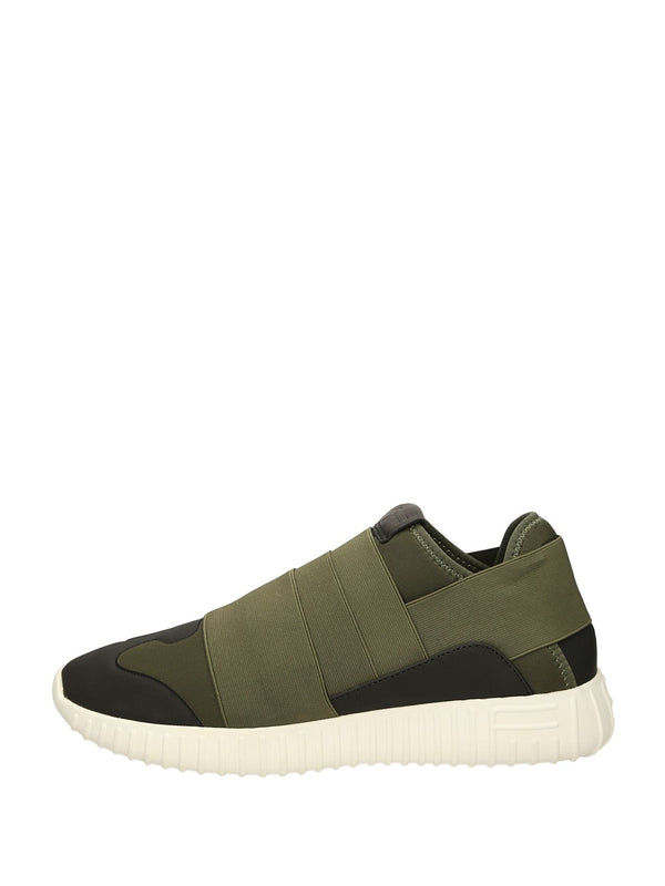 SLIP ON SLOT
