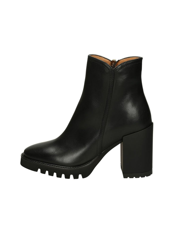 Boots and Ankle Boots BERVICATO